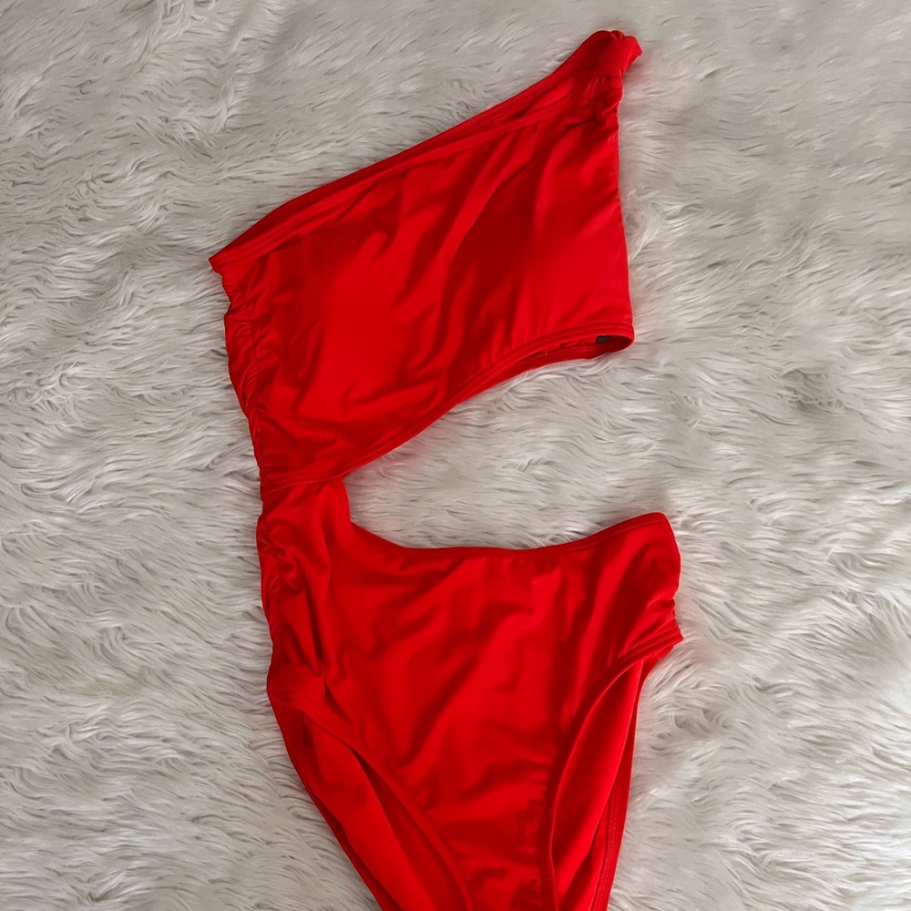 Vince Camuto Orange One Shoulder Cut Out Swimsuit 10